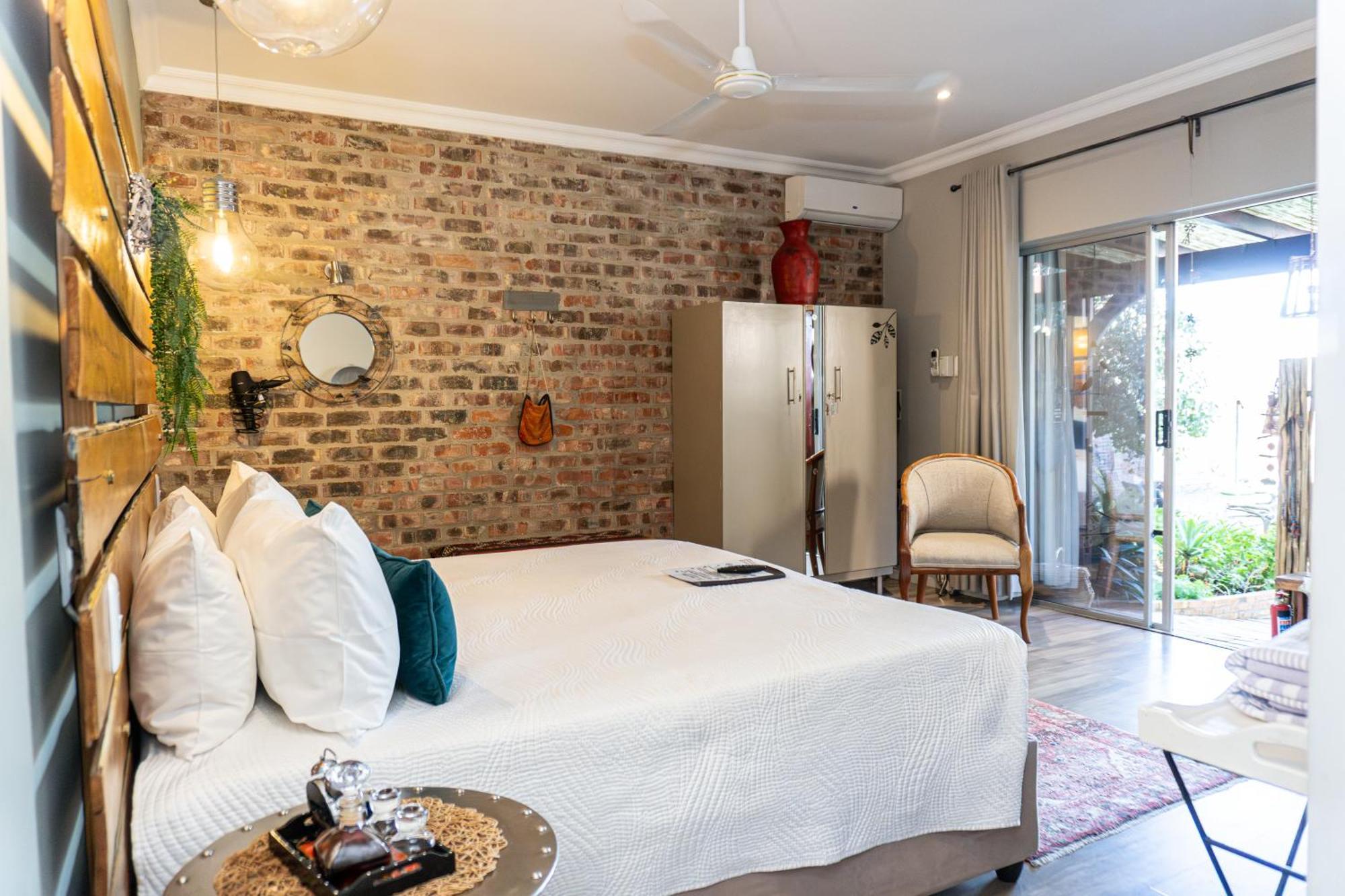 Earthbound Guest House Oudtshoorn Buitenkant foto